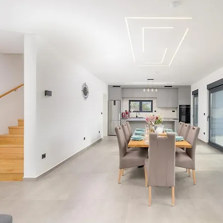 Rosignola By Istrialux Vila Pula