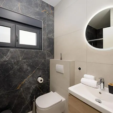 Rosignola By Istrialux Pula