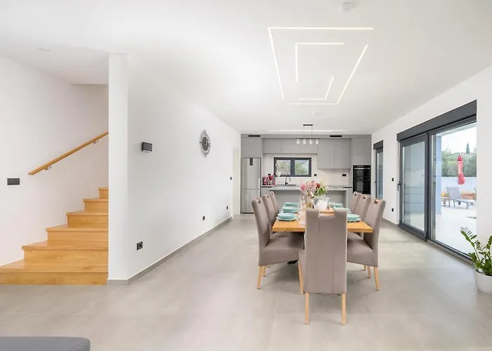 Rosignola By Istrialux Vila Pula