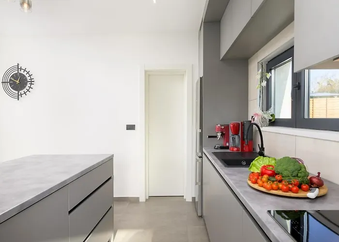 Vila Rosignola By Istrialux Pula