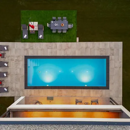 Rosignola By Istrialux *