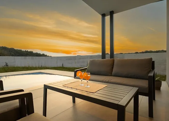 Rosignola By Istrialux * Pula