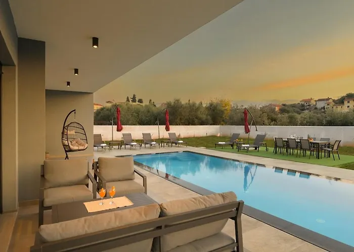 Rosignola By Istrialux *