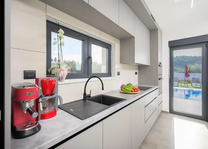 Rosignola By Istrialux Villa